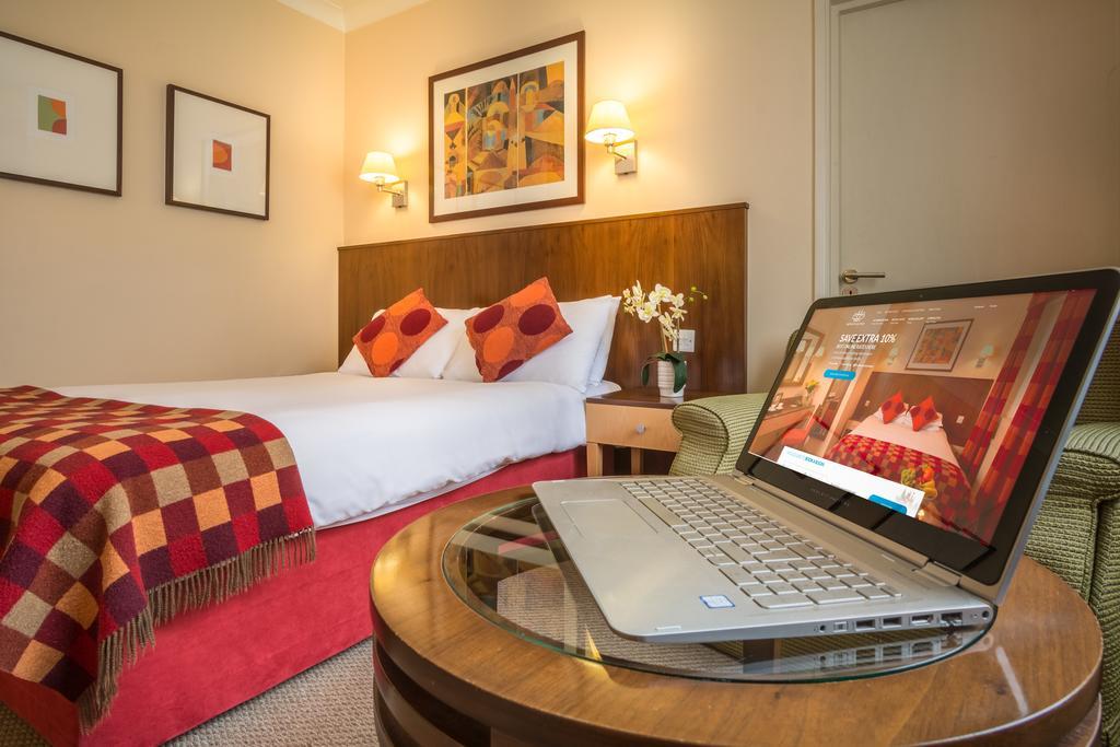 סאות'המפטון Highfield House Hotel מראה חיצוני תמונה